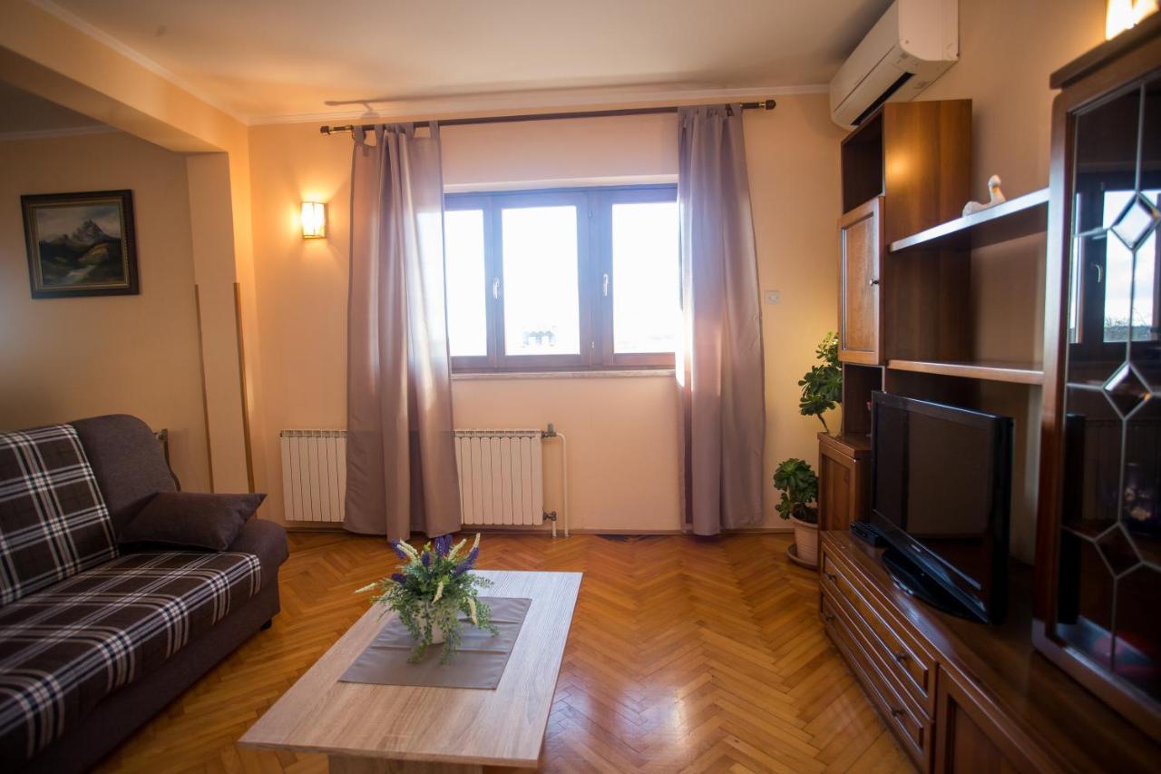 Appartement Apartman M&M Žminj Extérieur photo