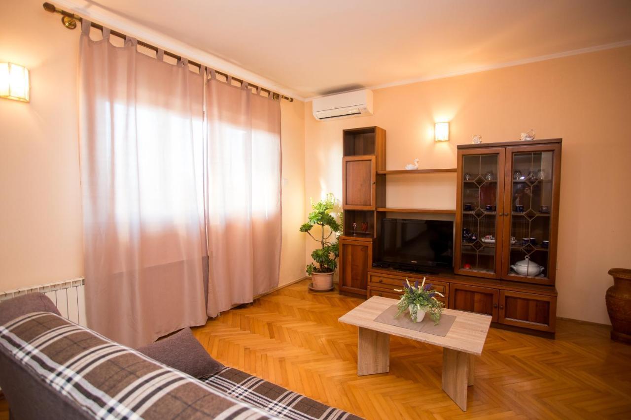 Appartement Apartman M&M Žminj Extérieur photo